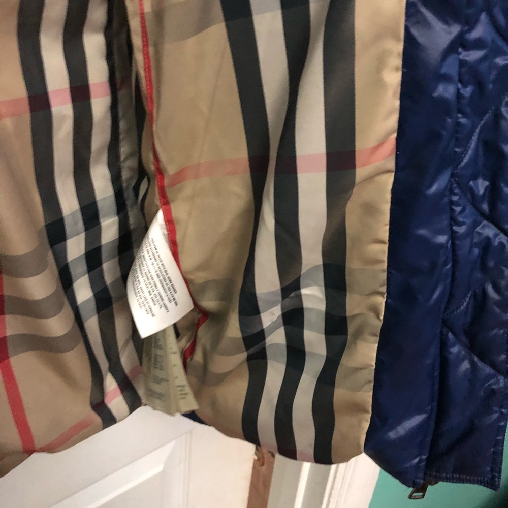 Burberry girl winter coat - Picture 6 of 8